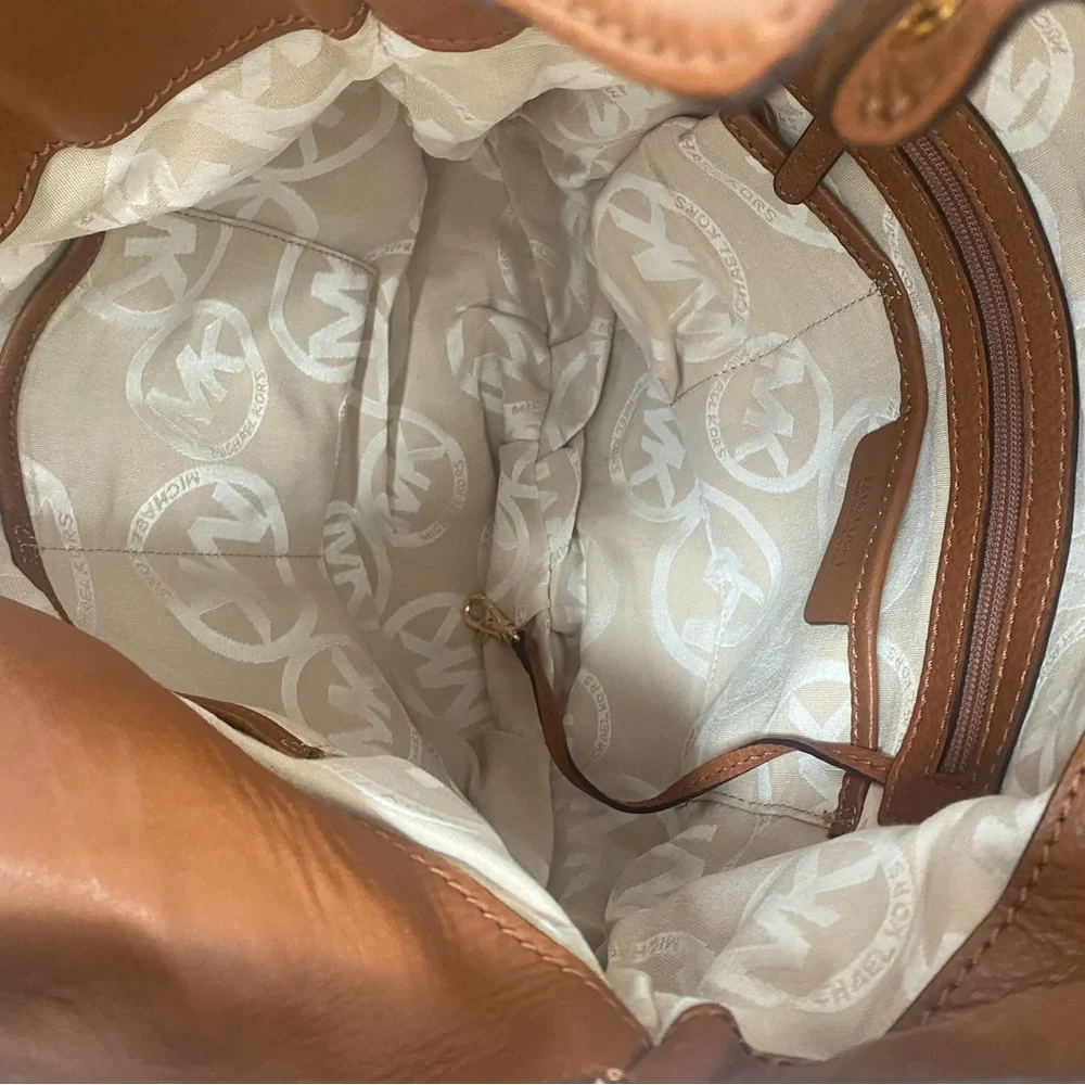 Michael Kors Brown Leather Layton Large Hobo Bag w Gold Tone Hardware
